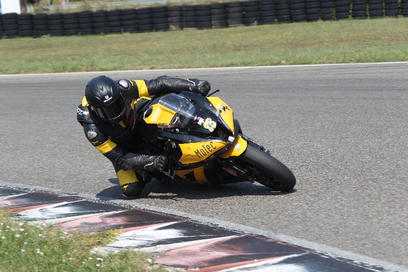 Archiv-2018/44 06.08.2018 Dunlop Moto Ride and Test Day  ADR/Hobby Racer 1 gelb/83